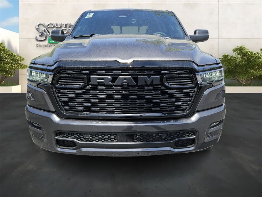 2026 RAM Ram 1500 RAM 1500 EXPRESS CREW CAB 4X4 5'7' BOX