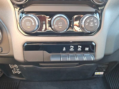 2026 RAM Ram 1500 RAM 1500 WARLOCK CREW CAB 4X4 5'7' BOX