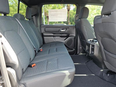 2026 RAM Ram 1500 RAM 1500 EXPRESS CREW CAB 4X4 5'7' BOX