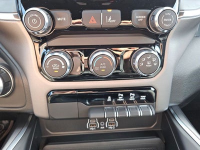2026 RAM Ram 1500 RAM 1500 EXPRESS CREW CAB 4X4 5'7' BOX