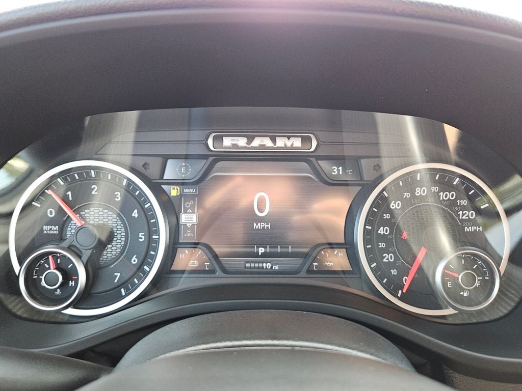 2026 RAM Ram 1500 RAM 1500 EXPRESS CREW CAB 4X4 5'7' BOX