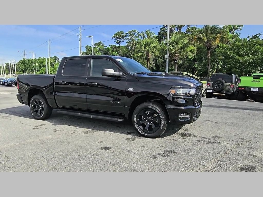 2026 RAM Ram 1500 RAM 1500 EXPRESS CREW CAB 4X4 5'7' BOX