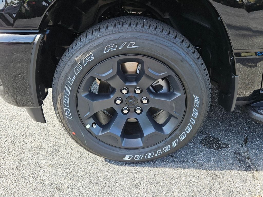 2026 RAM Ram 1500 RAM 1500 EXPRESS CREW CAB 4X4 5'7' BOX