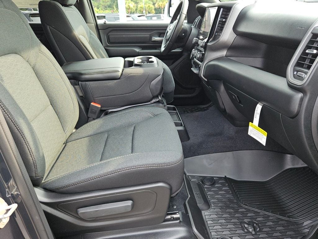 2026 RAM 1500 RAM 1500 WARLOCK CREW CAB 4X4 5'7' BOX