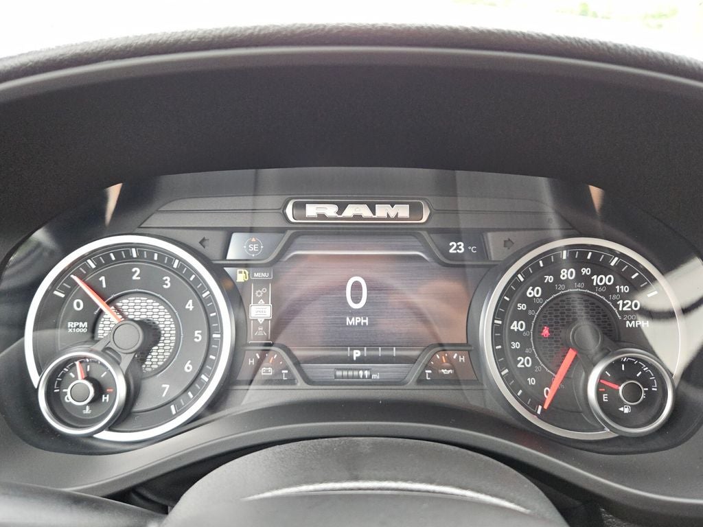 2026 RAM Ram 1500 RAM 1500 EXPRESS CREW CAB 4X4 5'7' BOX