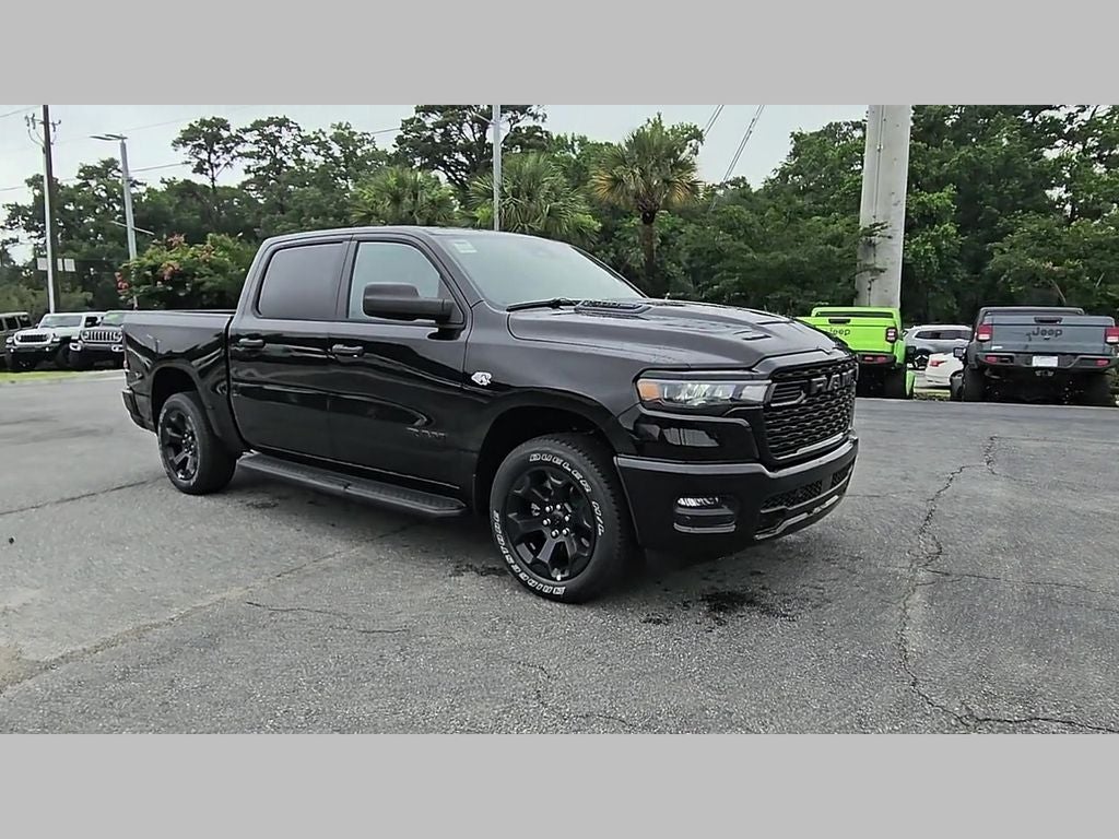 2026 RAM Ram 1500 RAM 1500 EXPRESS CREW CAB 4X4 5'7' BOX