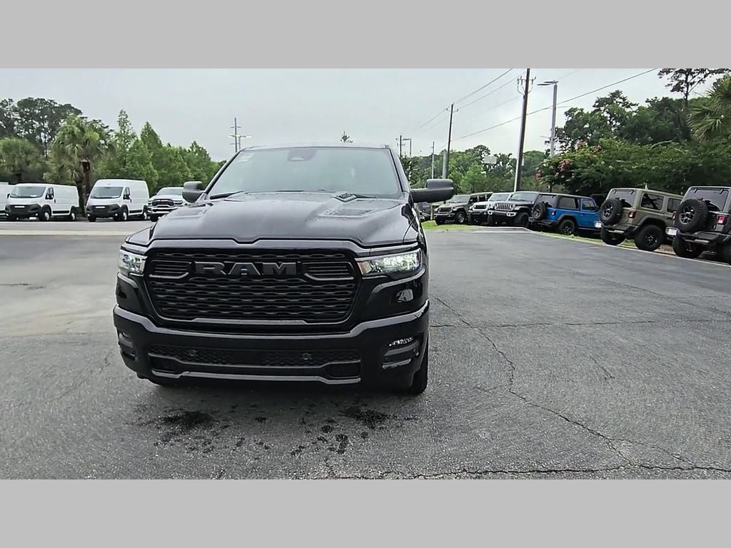 2026 RAM Ram 1500 RAM 1500 EXPRESS CREW CAB 4X4 5'7' BOX