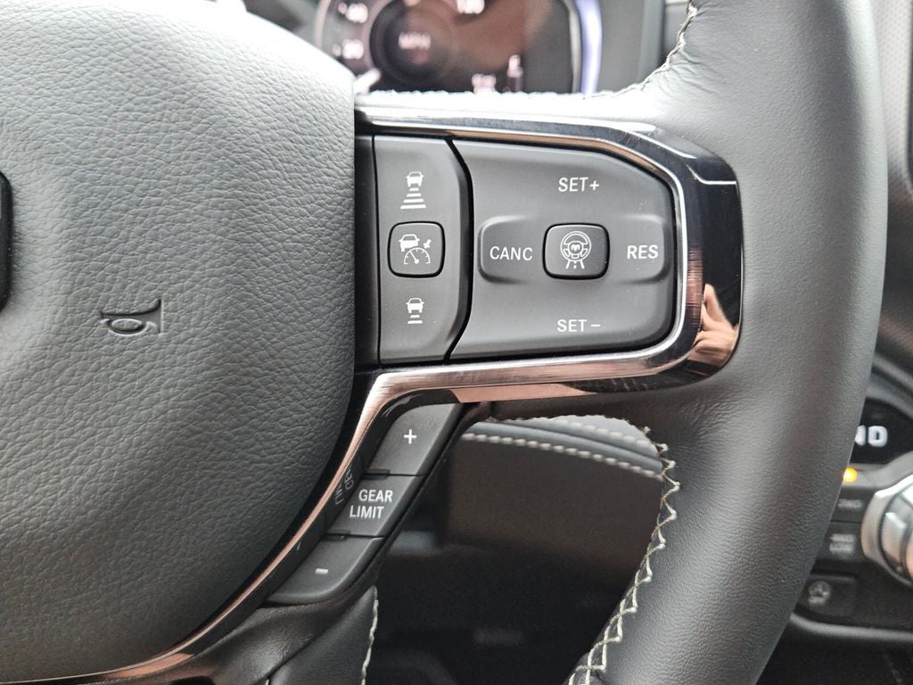 2026 RAM Ram 1500 RAM 1500 LIMITED CREW CAB 4X4 5'7' BOX