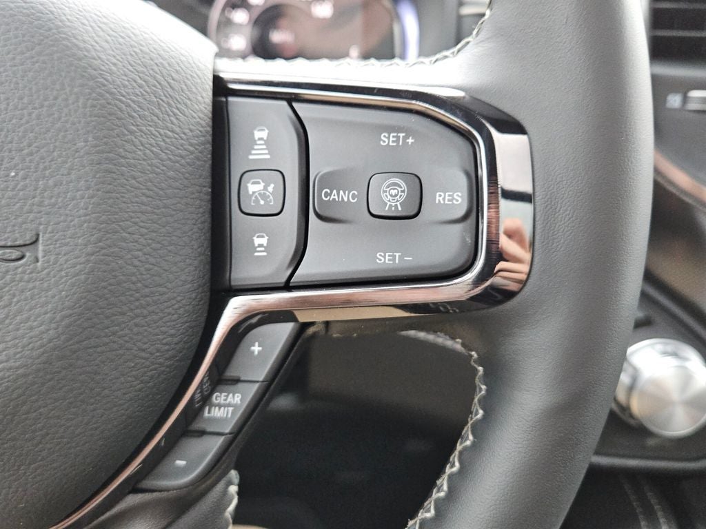 2026 RAM Ram 1500 RAM 1500 LIMITED CREW CAB 4X4 5'7' BOX