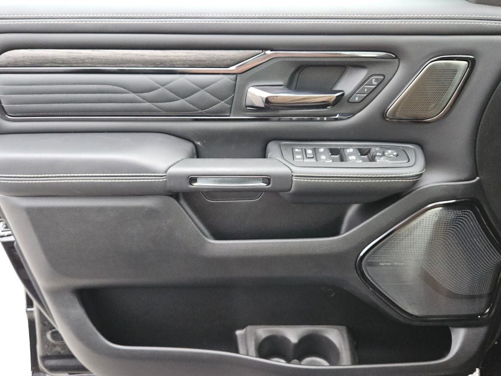 2026 RAM Ram 1500 RAM 1500 LIMITED CREW CAB 4X4 5'7' BOX