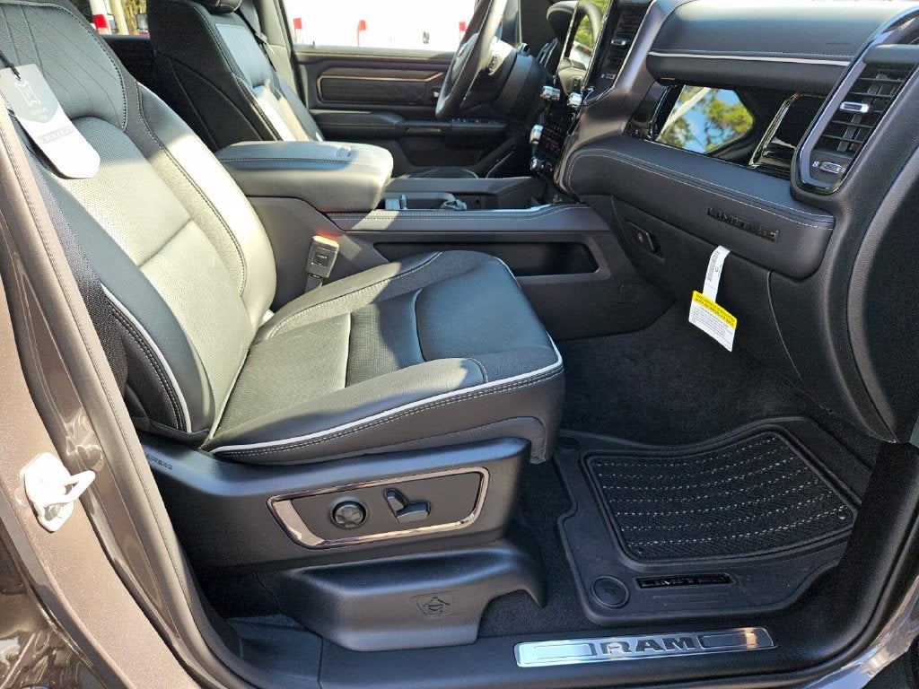 2026 RAM Ram 1500 RAM 1500 LIMITED CREW CAB 4X4 5'7' BOX
