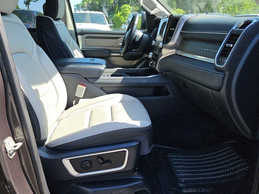 2023 RAM 1500 Limited Crew Cab 4x4 5'7' Box