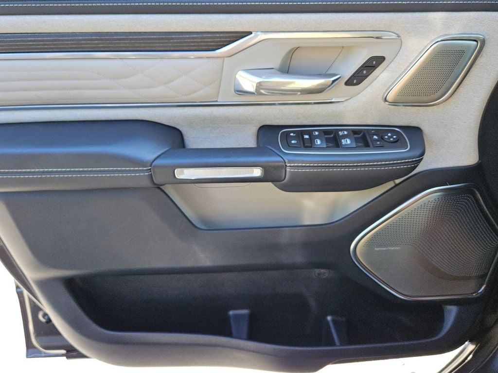 2023 RAM 1500 Limited Crew Cab 4x4 5'7' Box