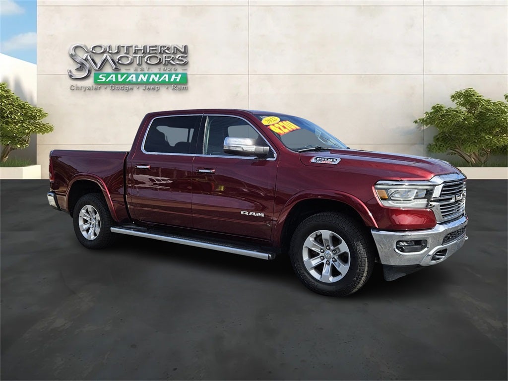 2022 RAM 1500 Laramie Crew Cab 4x4 5'7' Box