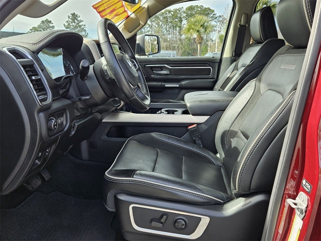 2022 RAM 1500 Laramie Crew Cab 4x4 5'7' Box