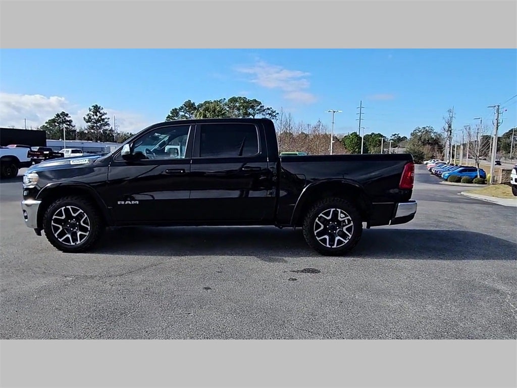 2025 RAM 1500 Laramie Crew Cab 4x4 5'7' Box