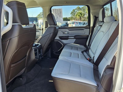 2025 RAM 1500 Laramie Crew Cab 4x4 5'7' Box