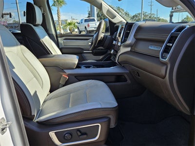 2025 RAM 1500 Laramie Crew Cab 4x4 5'7' Box