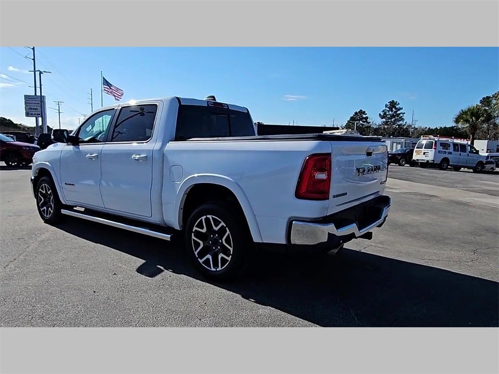 2025 RAM 1500 Laramie Crew Cab 4x4 5'7' Box