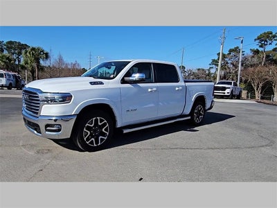 2025 RAM 1500 Laramie Crew Cab 4x4 5'7' Box