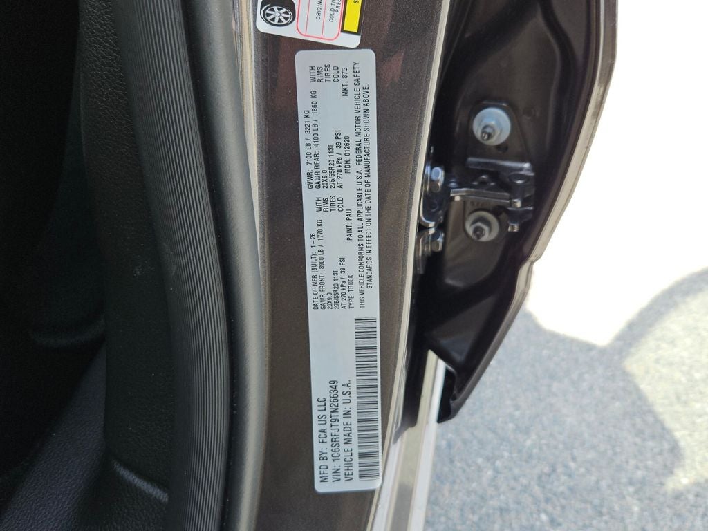 2026 RAM Ram 1500 RAM 1500 LARAMIE CREW CAB 4X4 5'7' BOX