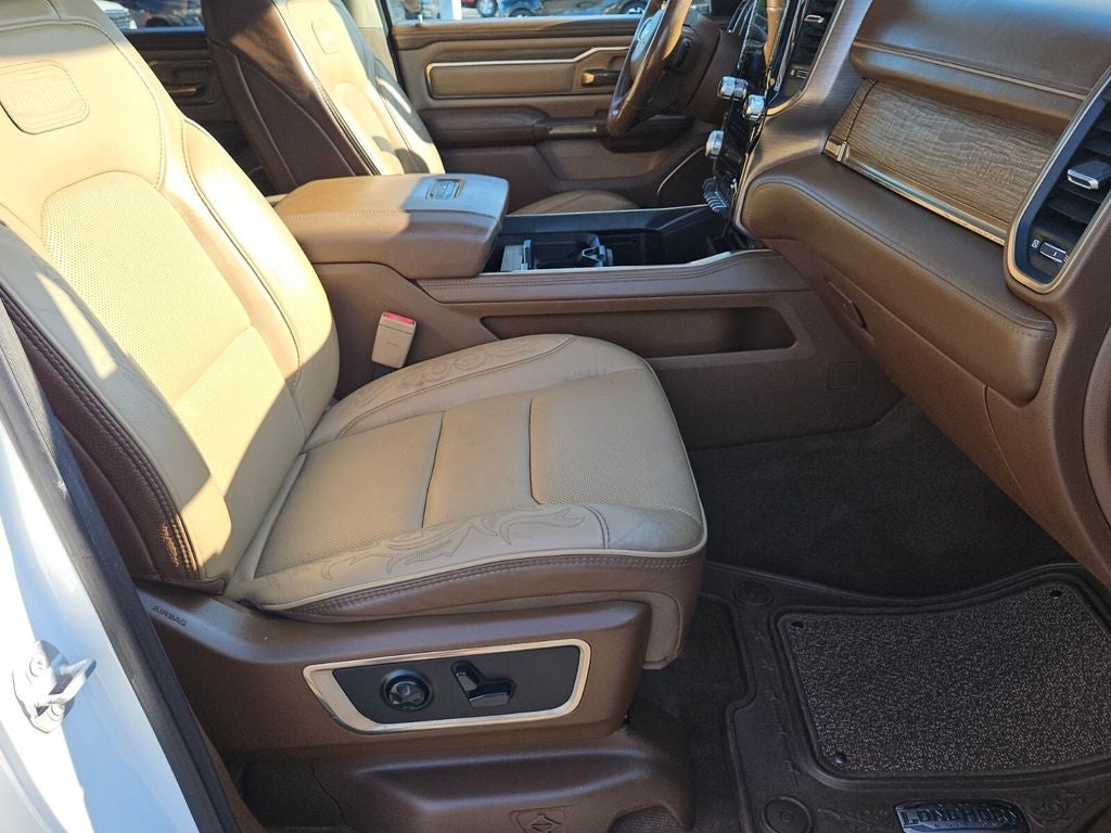 2020 RAM 1500 Laramie Longhorn Crew Cab 4x4 5'7' Box