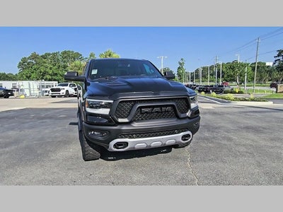 2019 RAM 1500 Rebel Crew Cab 4x4 5'7' Box