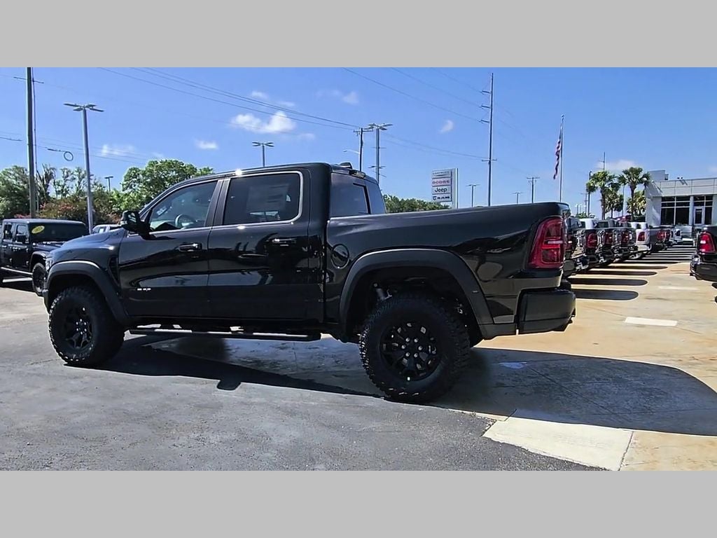 2026 RAM Ram 1500 RAM 1500 RHO CREW CAB 4X4 5'7' BOX