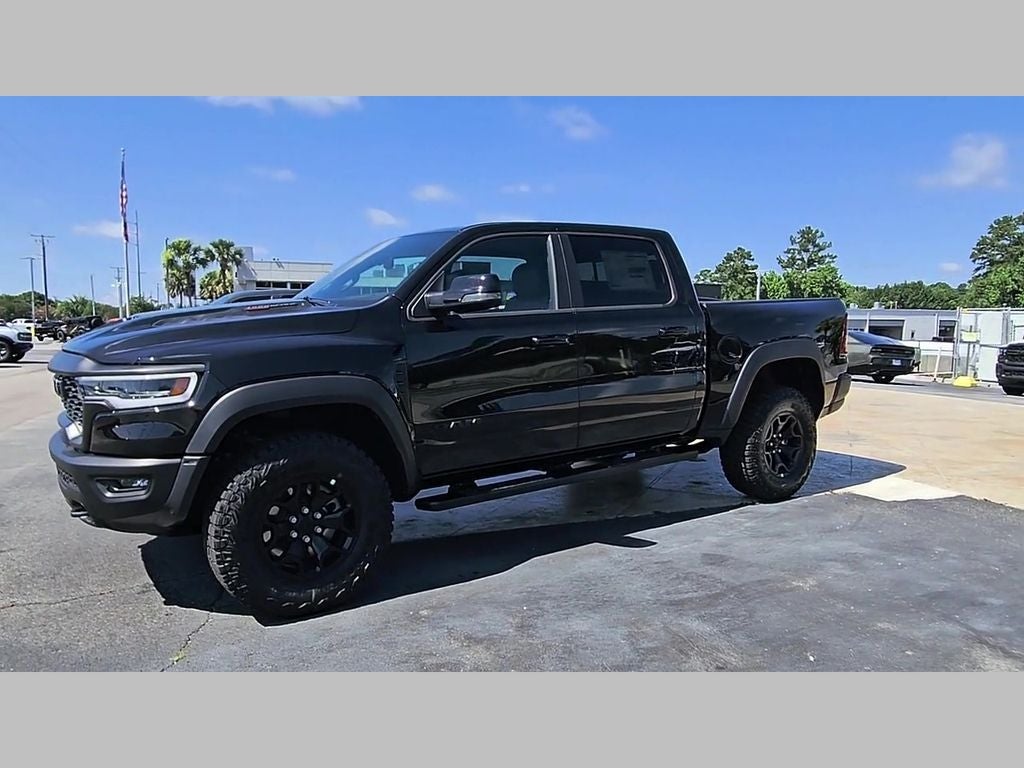 2026 RAM Ram 1500 RAM 1500 RHO CREW CAB 4X4 5'7' BOX