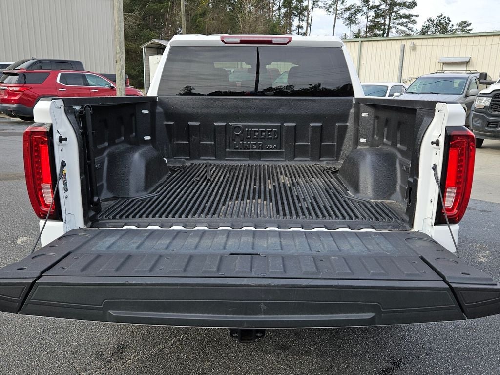2025 GMC Sierra 1500 4WD Crew Cab Short Box SLT