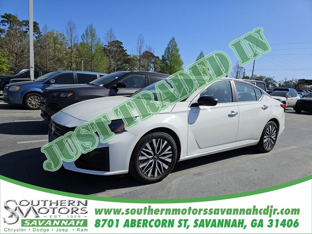 2025 Nissan Altima SV FWD