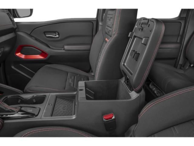 2025 Nissan Frontier Crew Cab PRO-X 4x2