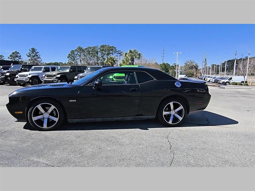 2014 Dodge Challenger SXT