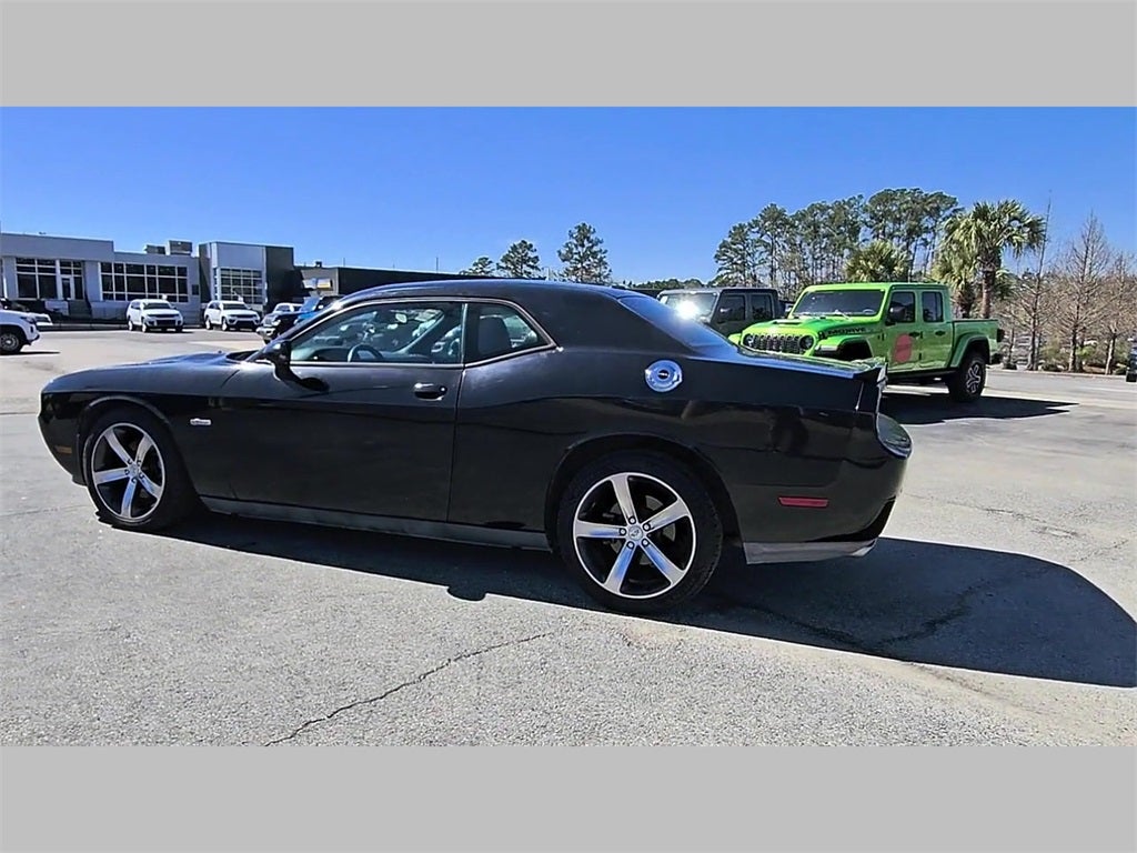 2014 Dodge Challenger SXT