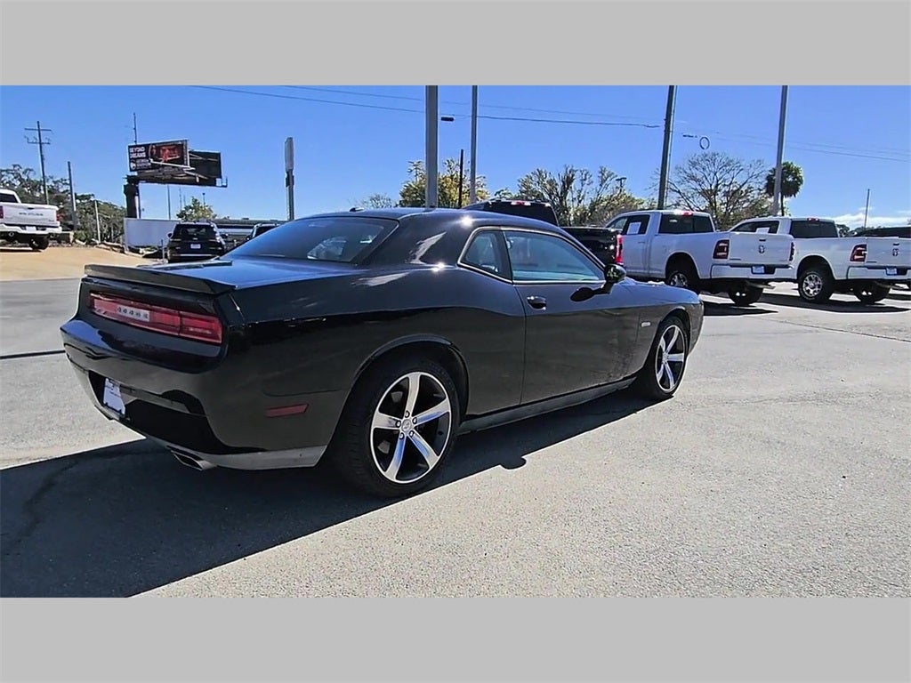 2014 Dodge Challenger SXT