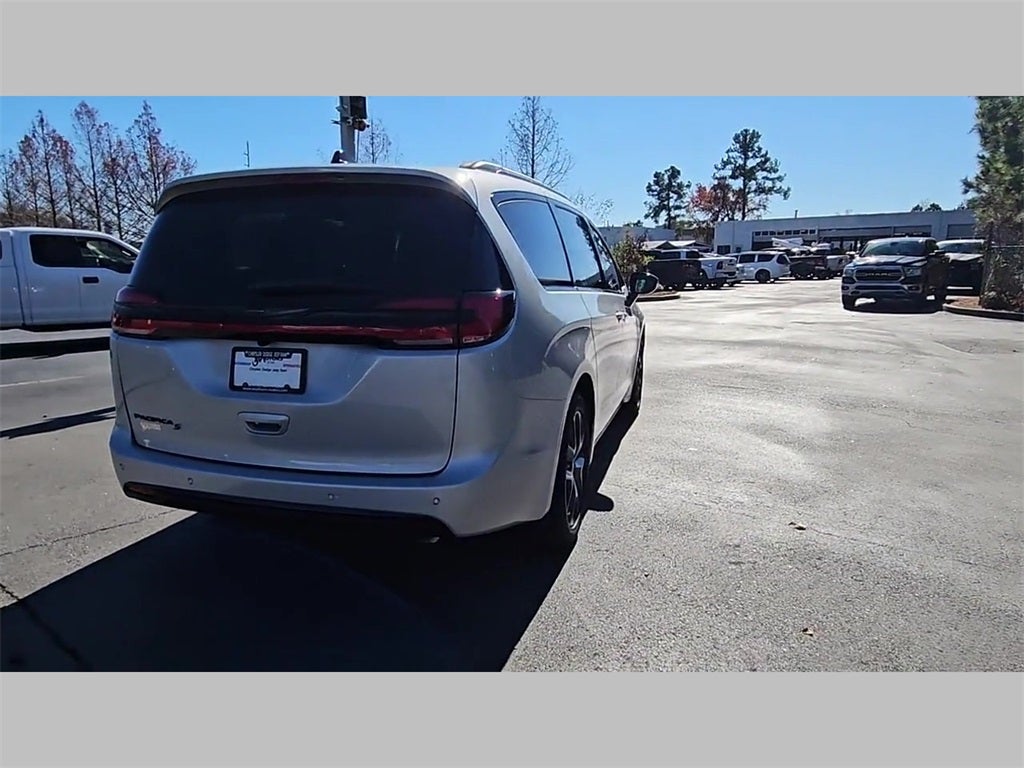 2026 Chrysler Pacifica PACIFICA SELECT