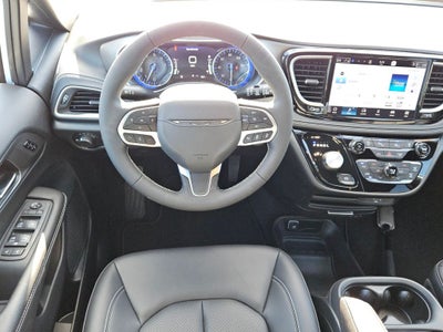 2027 Chrysler Pacifica PACIFICA SELECT