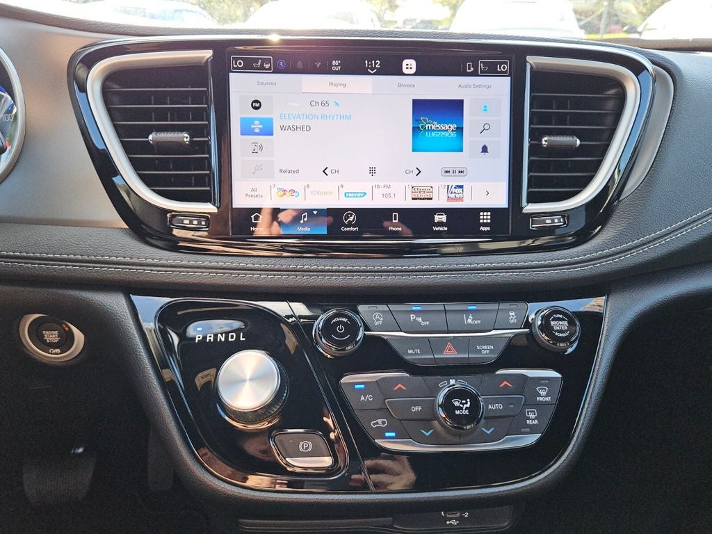2027 Chrysler Pacifica PACIFICA SELECT