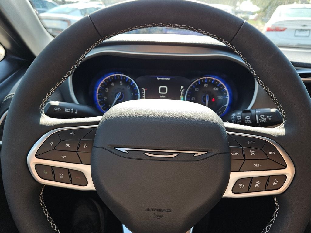 2027 Chrysler Pacifica PACIFICA SELECT