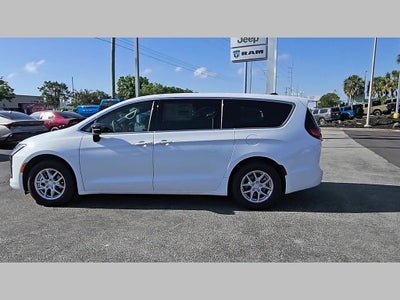 2027 Chrysler Pacifica PACIFICA SELECT