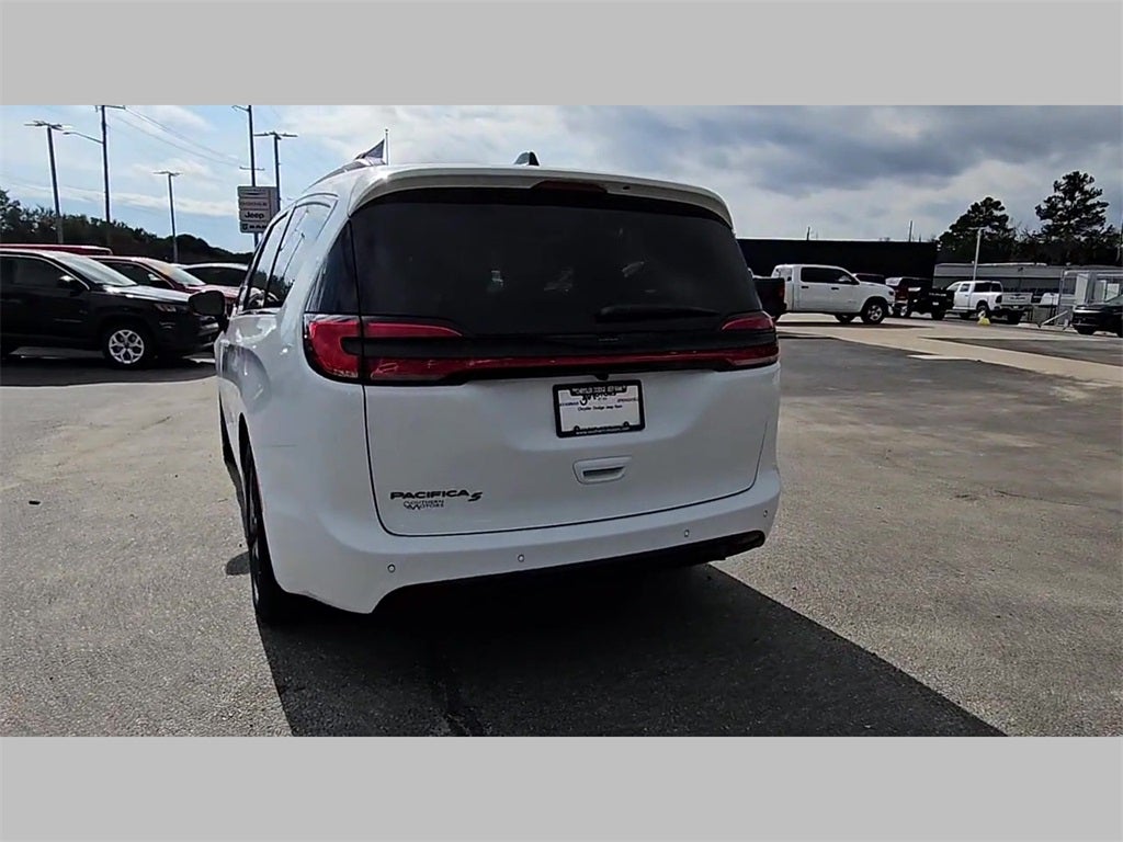2026 Chrysler Pacifica PACIFICA SELECT