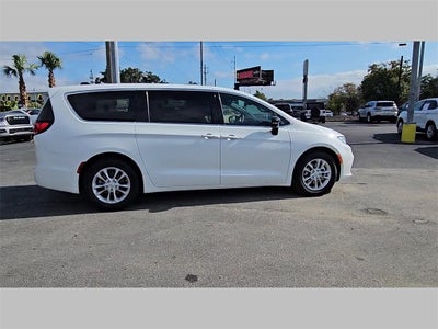 2026 Chrysler Pacifica PACIFICA SELECT