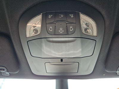 2025 Chrysler Voyager LX