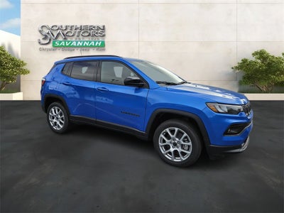 2025 Jeep Compass COMPASS LATITUDE 4X4