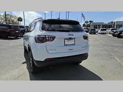 2026 Jeep Compass COMPASS LIMITED 4X4