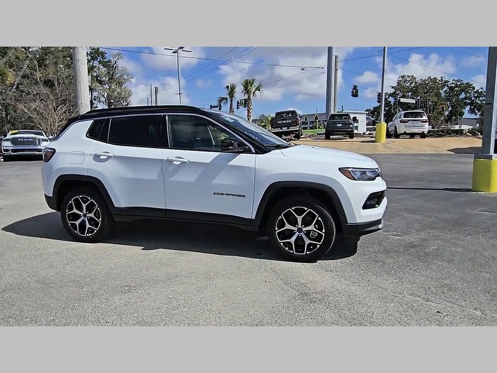 2026 Jeep Compass COMPASS LIMITED 4X4
