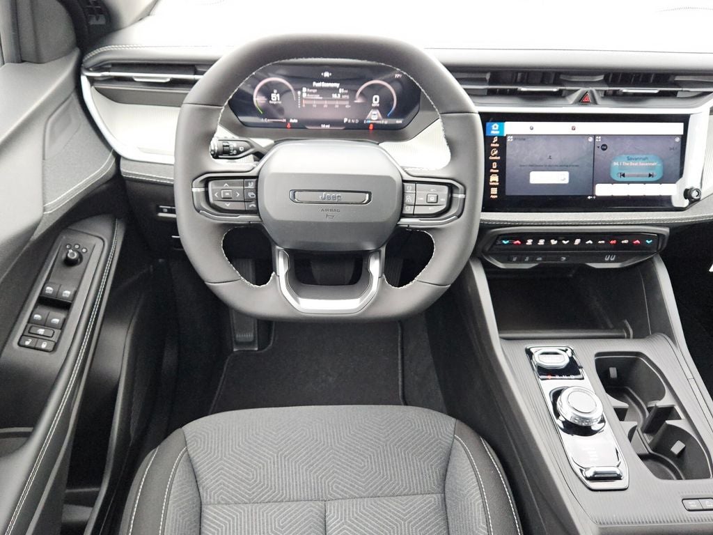 2026 Jeep Cherokee CHEROKEE LAREDO 4X4