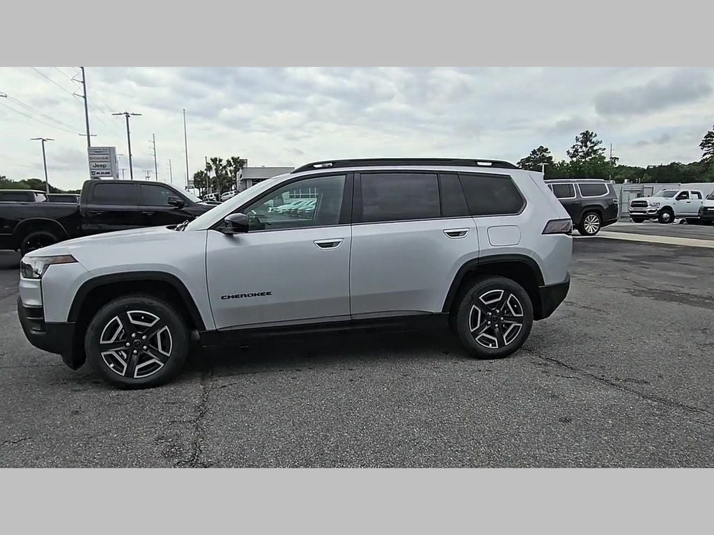 2026 Jeep Cherokee CHEROKEE LAREDO 4X4