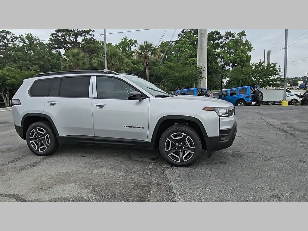 2026 Jeep Cherokee CHEROKEE LAREDO 4X4