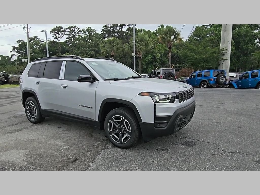 2026 Jeep Cherokee CHEROKEE LAREDO 4X4